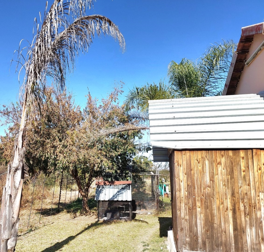 3 Bedroom Property for Sale in Mamogaleskraal AH North West